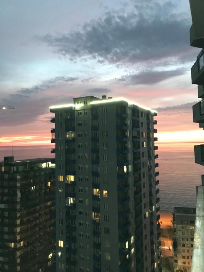 Nbg Towers 2 Appartaments Batumi Eksteriør bilde