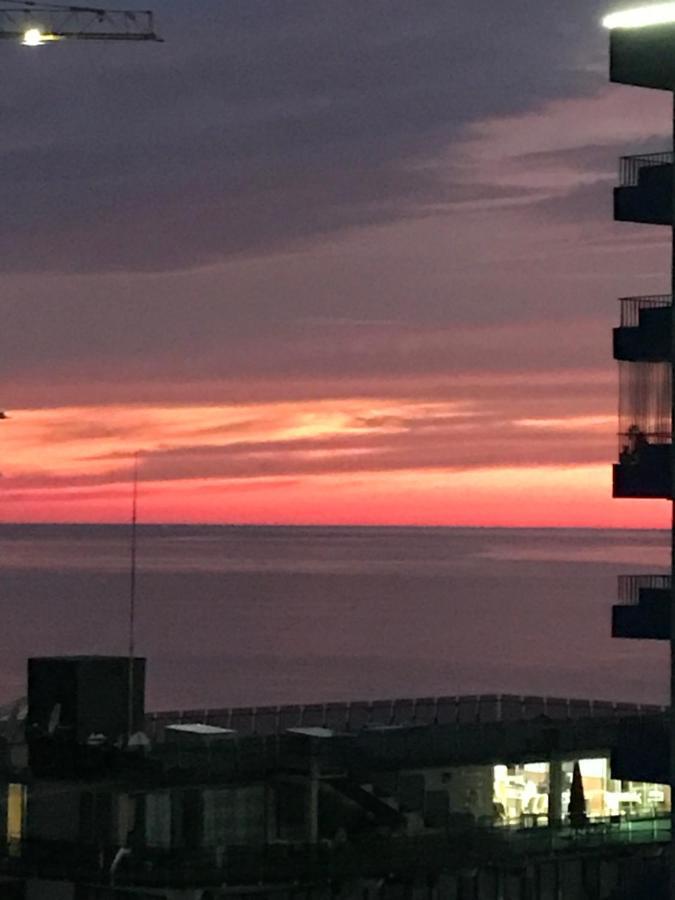 Nbg Towers 2 Appartaments Batumi Eksteriør bilde